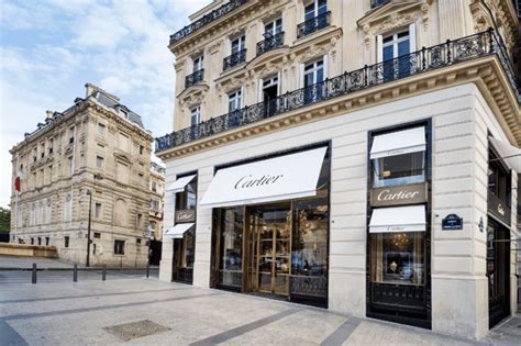 cartier stores in paris.